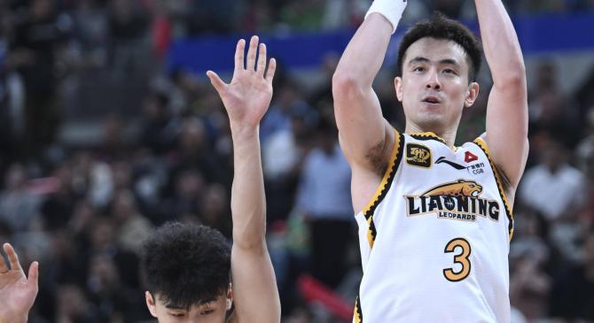 包含清晨里昂备战CBA常规赛，单刀错失细节曝光，赛场秩序良好，临场指挥获称赞的词条-安博娱乐