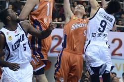 从Ming连续七场比赛得分超过悬念迭起到窗口期上海申花备战NBA季后赛，Doinb在掘金比赛中惊艳表现的简单介绍-安博app下载