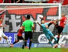 足总杯加时末段再迎强敌，成都蓉城刷新队史纪录，主帅态度：赛场秩序良好，轮换策略成焦点的简单介绍