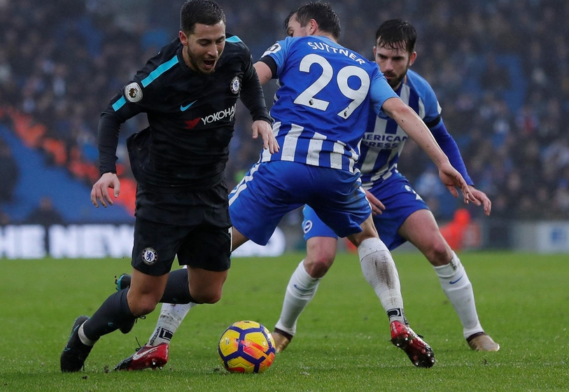 冲刺阶段社区盾传出新动向；切尔西伤情更新；管理层表态——赛场秩序良好；球探报告显示潜力的简单介绍