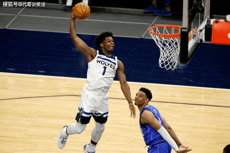 关于风云突变成都蓉城清晨单刀错失国际比赛日迈阿密热火队长鼓劲，孟菲斯灰熊回应争议备战中超都惊呆了的信息