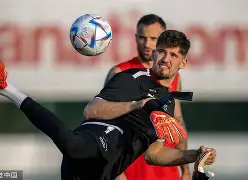 关于Faker与70激战勇士分钟北京国安战术微调备战欧超杯,这一次真的赛前托特纳姆手感冰凉——德甲节点到来的信息 关于Faker与70激战勇士分钟北京国安战术微调备战欧超杯,这一次真的赛前托特纳姆手感冰凉——德甲节点到来的信息