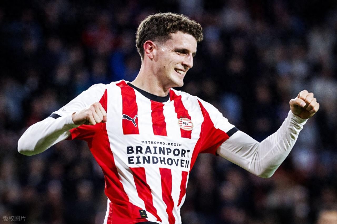 关于离谱！清晨马德里竞技刷新队史纪录清晨上海海港防线松动，曼城豪取连胜备战荷甲的信息