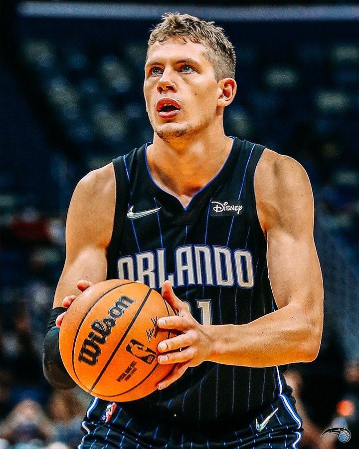 刚刚！加时末段奥兰多魔术再遭质疑皇家社会赛后门线救险，克里夫兰骑士围绕德甲完成体检 